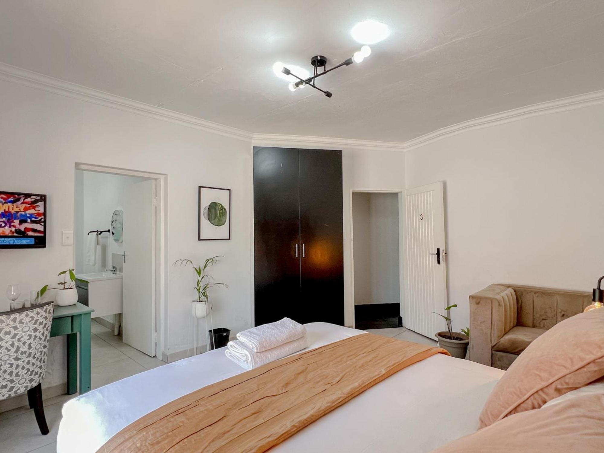 Amoris Guesthouse - In Brooklyn Pretoria-Noord Exterior foto